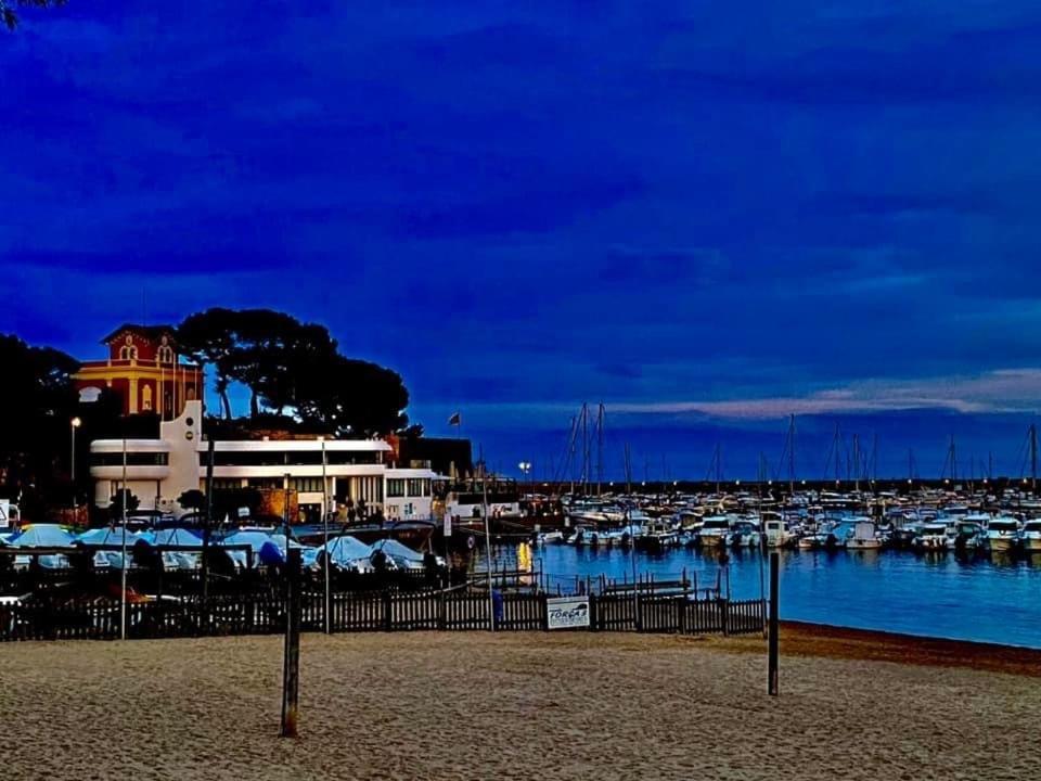 Apartament 1Ra Linea Platja De Sant Feliu Sant Feliu de Guíxols Zewnętrze zdjęcie